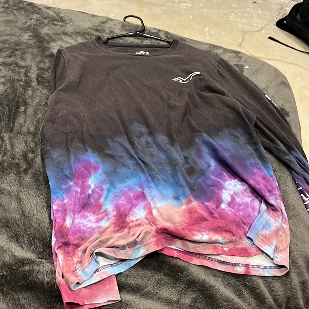 Black,purple,blue Hollister long sleeve